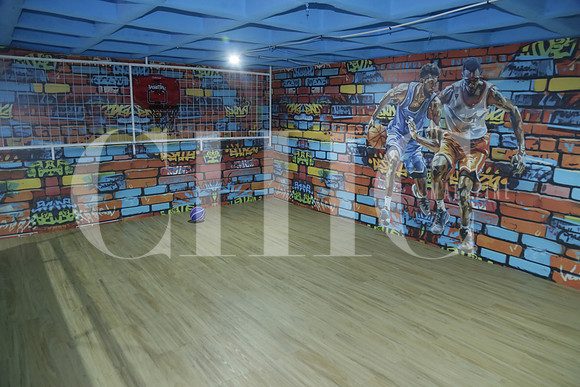 Aspectos de interiores y areas de Rock n Play (2)