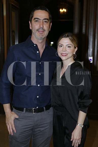 Manuel Álvarez y Joyce de Álvarez