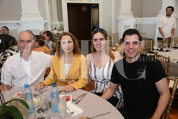 Ricardo del Valle, Alejandra Salinas, Mariale del Valle y Pablo Ramos