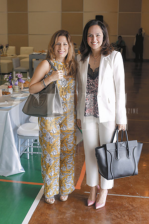 Gabriela Villamar y Marly de la Garza de González (2)