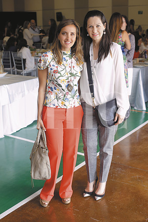 Martha García de Cueva y Yolanda Villarreal de Martínez (2)