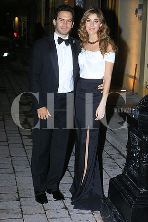 Víctor Califa y Sophie Javelly (1)