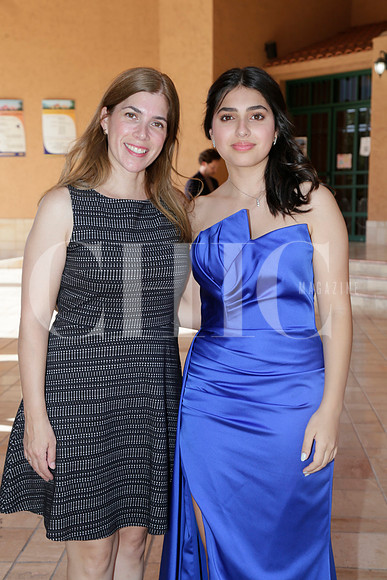 Paola Gutíerrez de Guerra y Claudia Guerra