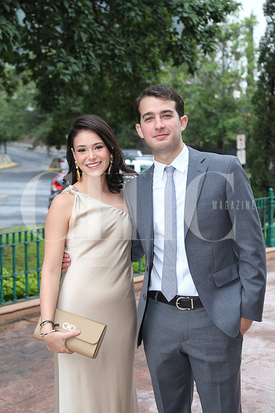 Victoria Derbez y Juan Pablo Ponce 0