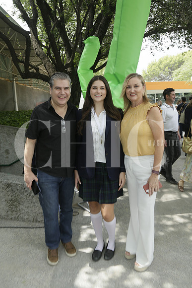 Edwin Leal, Natalia Leal y Yoyis de Leal