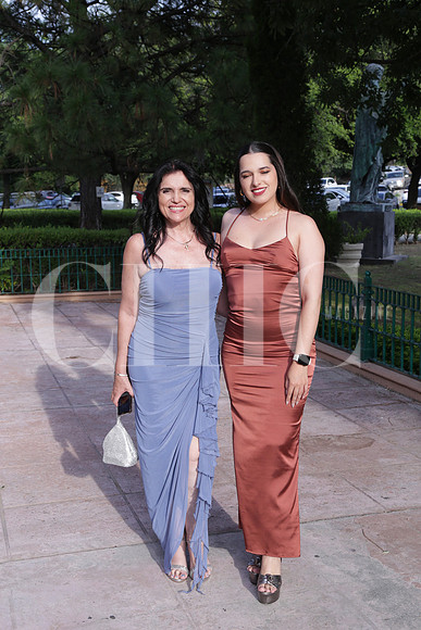Martha Gómez y Debora Gómez 0