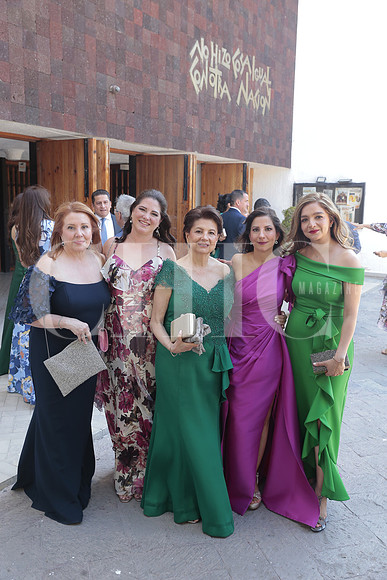 Gina Tafich, Ana Margarita Muñoz, Rosa Maria Tafich, Karla Marcos y Mayela Benavides 1