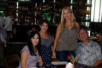 Alicia de Goznalez,  Paola Zablah, Paola Gonzalez y Enrique Gonzalez