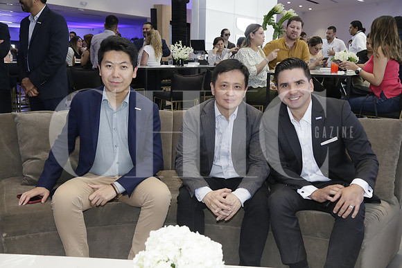 Shichuan Zhufu, Tony Chi y Alfredo Villanueva