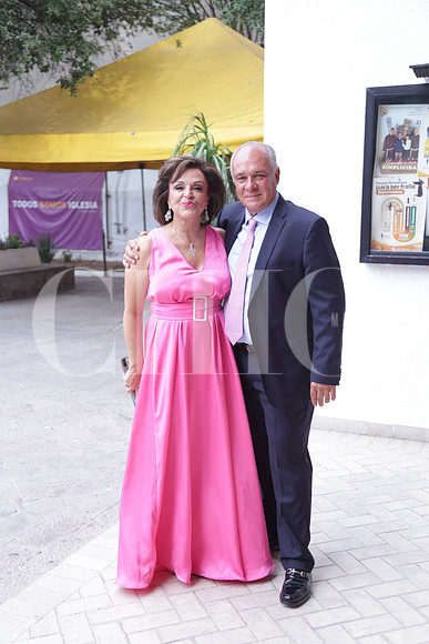 Claudia Sada y Placido González 0