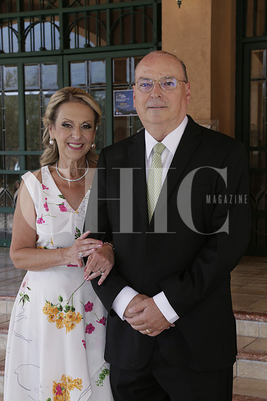Virginia Llaguno de Gutíerrez y Mariano Gutíerrez