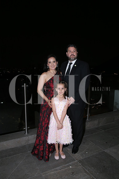 Georgette Álvarez, César Guzmán y Maxima Guzmán