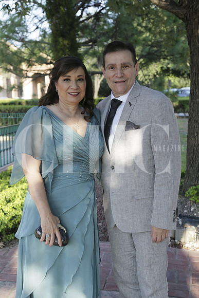 Silvia Elena Cantú y Julio Cantú