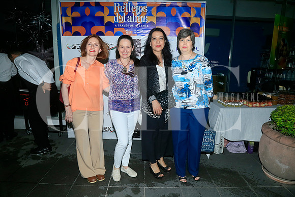 Pilar Elizondo de Dieck, Miranda Sada, Luz María Ledezma y Susana Guzmán de Guzmán (2)