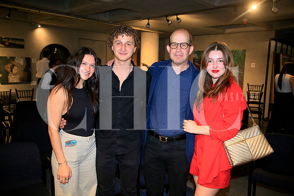 Paola Treviño, Fiero Fernández, Stefan Fernández y  Crista Fernández (2)