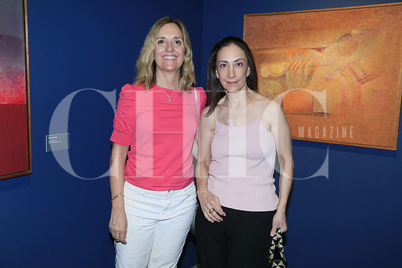 Roberta Martínez y Sonia Kalifa de Quiroz