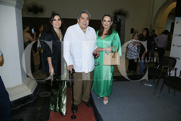 Vero Solis, Luis Martín y Elvira Lozano de Todd (3)