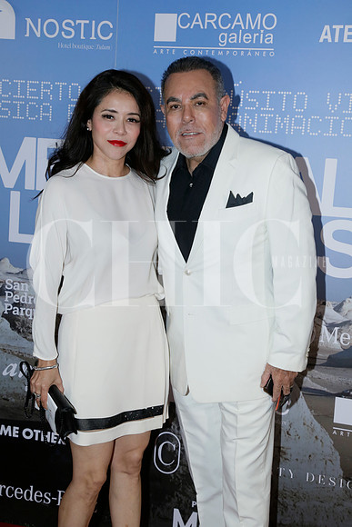 Mayela de Urzua y Luis Carlos Urzua