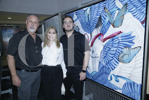 Arturo González, Judith Pérez de González y Mauricio González (2)