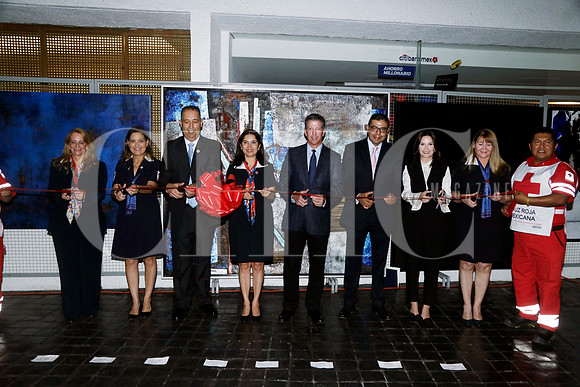 Mary Carmen Herrera, Nelva Ramírez, Rogelio García, Mónica Díaz de Zambrano, Carlos García, Israel Corley, Diana Mendia y Beatriz Salinas de Guitron (3)