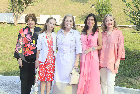 Sofia Leticia Morales, Amparo Espinosa, Liliana Melo de Sada, Lorenia Canavati y Sofia Segovia