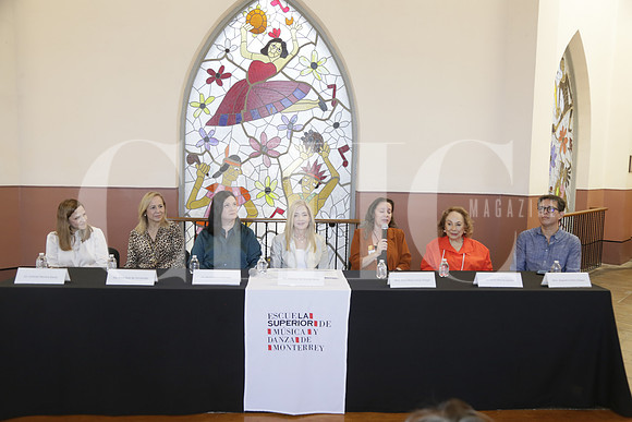 Lorenza Herrera, Elisa Sada de Fernández, Martha García de Barragán, Bárbara Herrera de Garza, Diana Mayra Farías, Aurora Cantú de Cagnasso y Alejandor Padilla  (3)