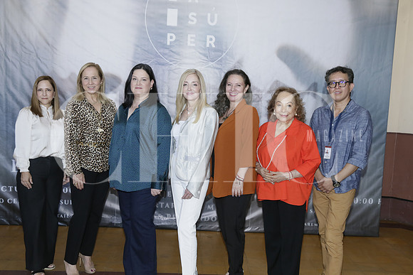 Lorenza Herrera, Elisa Sada de Fernández, Martha García de Barragán, Bárbara Herrera de Garza, Diana Mayra Farías, Aurora Cantú de Cagnasso y Alejandor Padilla  (6)
