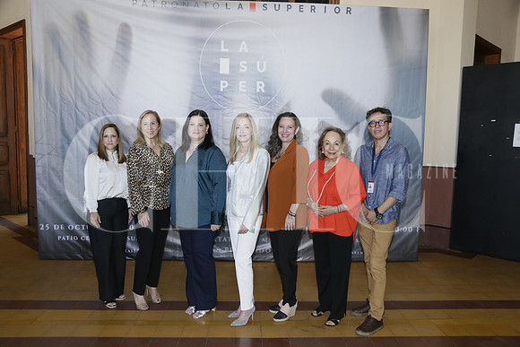 Lorenza Herrera, Elisa Sada de Fernández, Martha García de Barragán, Bárbara Herrera de Garza, Diana Mayra Farías, Aurora Cantú de Cagnasso y Alejandor Padilla  (5)