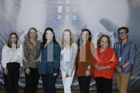 Lorenza Herrera, Elisa Sada de Fernández, Martha García de Barragán, Bárbara Herrera de Garza, Diana Mayra Farías, Aurora Cantú de Cagnasso y Alejandor Padilla  (8)