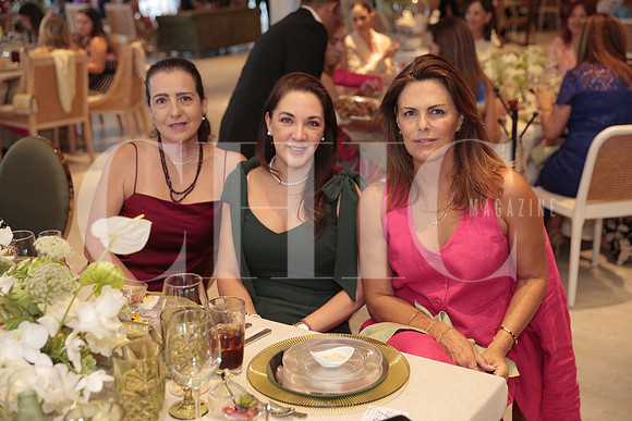 Karla Ferrigno, Magaly Amparan y Rosa Maria Oliver