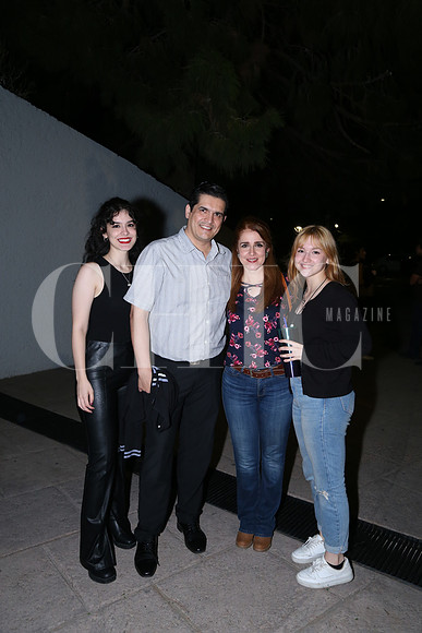 Ana Gaby Arias, Guillermo Arias, Ana Villarreal y María Arias