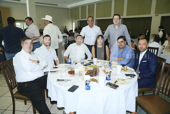 José Manuel Valdez, José Mario Urrutia, Roberto Rodriguez, Ethel Maldonado, Jorge Treviño, José Hernandez, Fernando Villarreal y Carlos Contreras