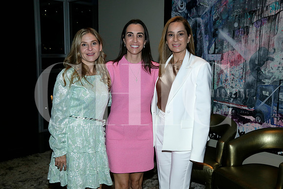 Erika Lankanau Ortiz, Lucy Bueno de Maldonado y Ivonne Odriozola de Martínez