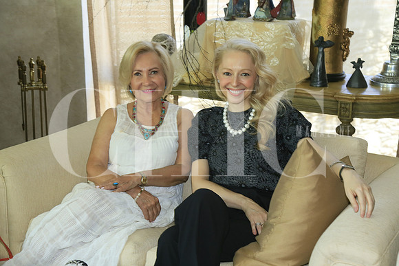 Lupita Siller y Nancy Guzmán