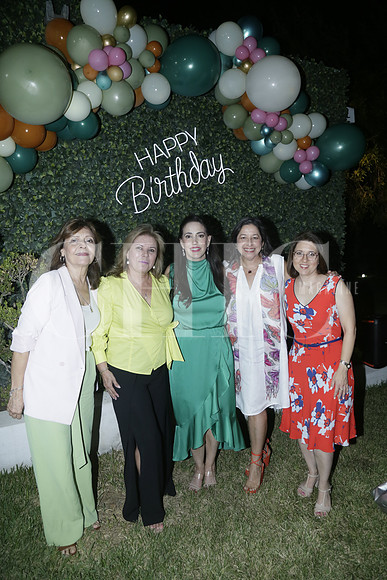 Carmen Rodríguez, Norma Rredondo, Tey Salas, Susana Arica y Sandra Diego