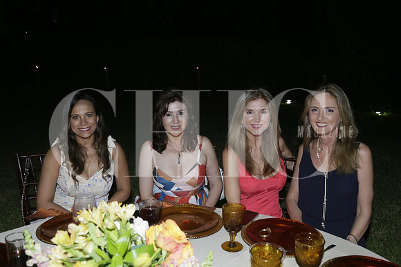 Claudia Sada, Carmen Avalos, Gaby González y Karén ELizalde