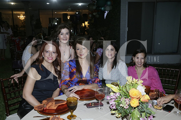 Claudia Zuazua, Carmen Avalos, Verónica Ibarra, Teté Hinojosa y Mara Martínez