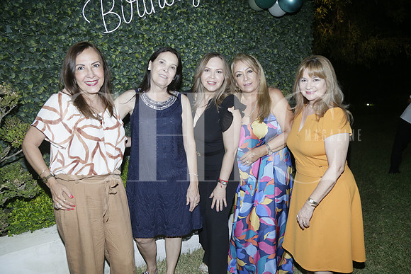Salome Cárdenas, Ana Velia Ayala, Ileana De los Santos, Ileana Garza y Carmen de Roppe
