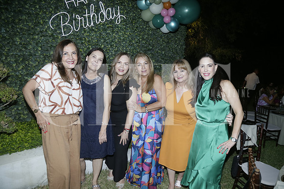 Salome Cárdenas, Ana Velia Ayala, Ileana De los Santos, Ileana Garza, Carmen de Roppe y Tey Salas