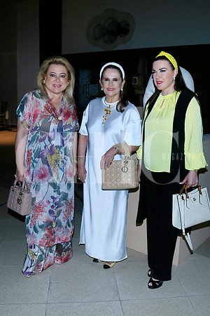 Marina Benavides, Elvira Lozano de Todd y Marlene Dávila (3)