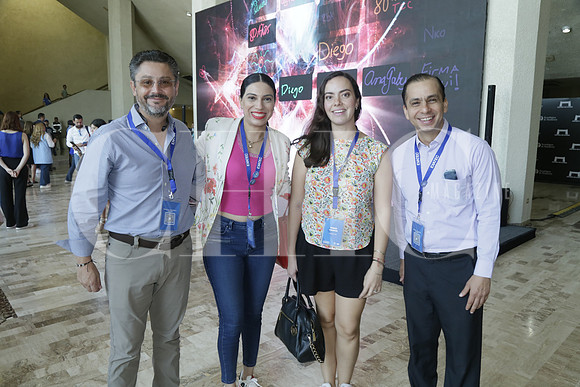 Edgar García, Sagnité Bello, Diana García y Mauricio de Medina