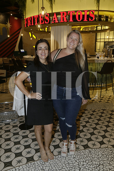 Claudia Mendoza y Cecy González (2)