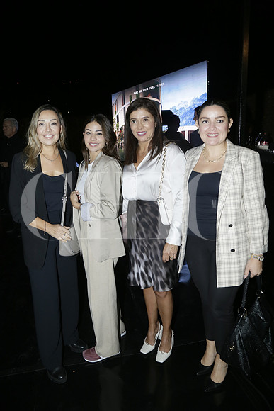 Janeth Lamas, Alana de la Garza, Clara Londoño y Luisa Acevedo (2)