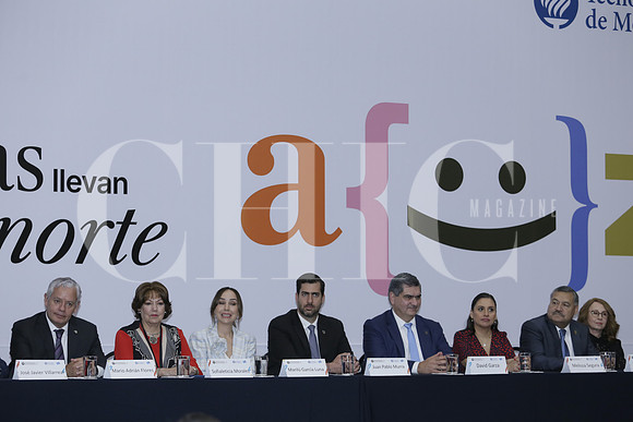 Mario Adrian Flores, Sofialeticia Morales, Marilú García de Colosio, Juan Pablo Murra, David Garza, Melissa Segura, Santos Guzmán y Carmén Junco