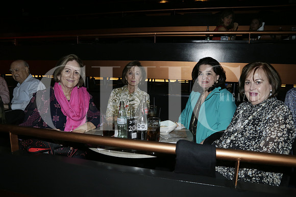 Rosa María Martínez de Elozua, Doris de Martínez,  Alicia Boesh de Santos y Kirry López (2)