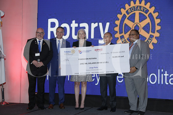 Jorge Peña, Oscar del Cueto, Sandra Shaddick, Carlos Sandoval y Roger C. Rigaud (2)