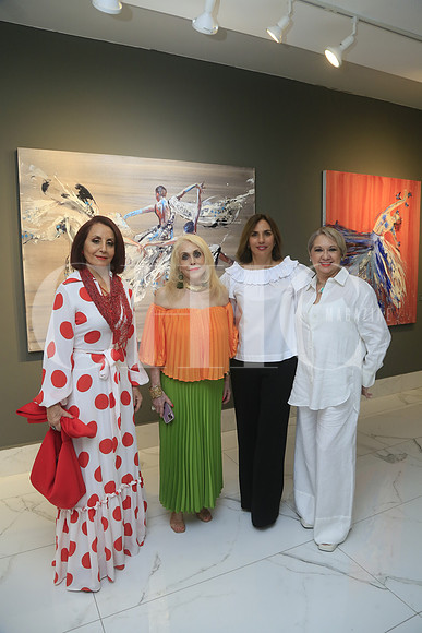 Amalia Lozano de Maiz, Tey González de Salas, Daniella Queirolo y Soraya Rodríguez  (2)