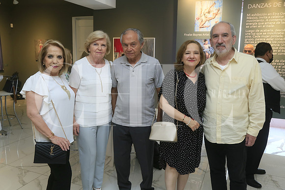 Viky Tijerina de Velarde, Dagmar Ortiz, Gustavo Ortiz, Maru Garza de Quezada y Enrique Quezada