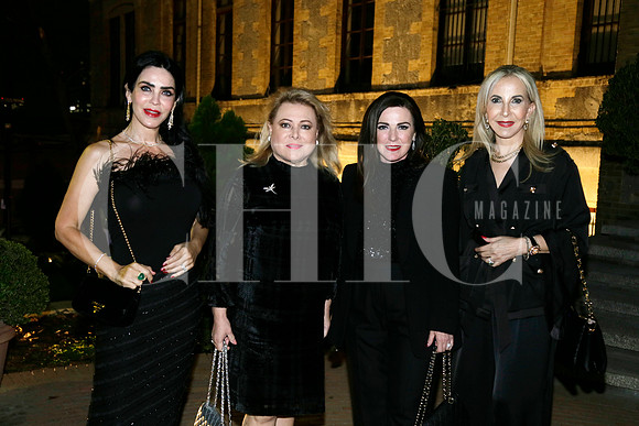 Martha de Ruíz, Marina Benavides, Marlene Dávila  y Lourdes González