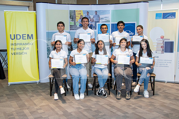 5ta generación alumnos becados de Linde (3)